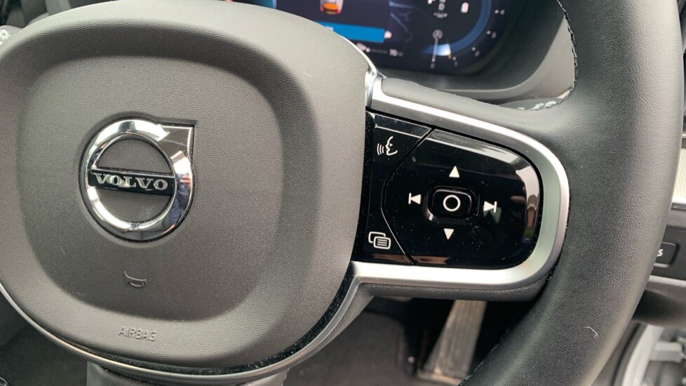 Used Volvo XC60 2025 for sale - 75996959: Photo 20