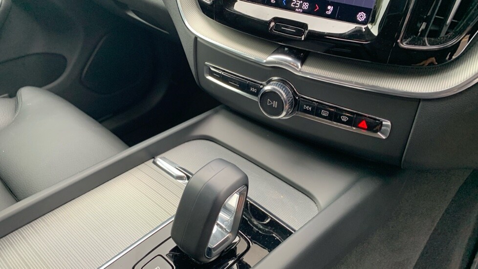 Used Volvo XC60 2025 for sale - 75996959: Photo 22