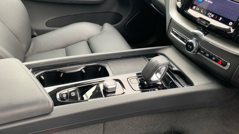 Used Volvo XC60 2025 for sale - 75996959: Photo 24