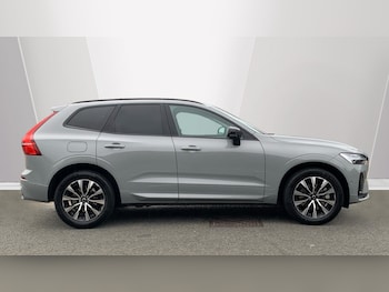 Used Volvo XC60 2025 for sale - 75996959: Photo