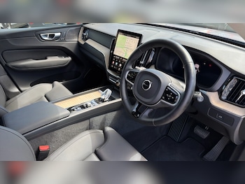 Used Volvo XC60 2025 for sale - 79256487: Photo