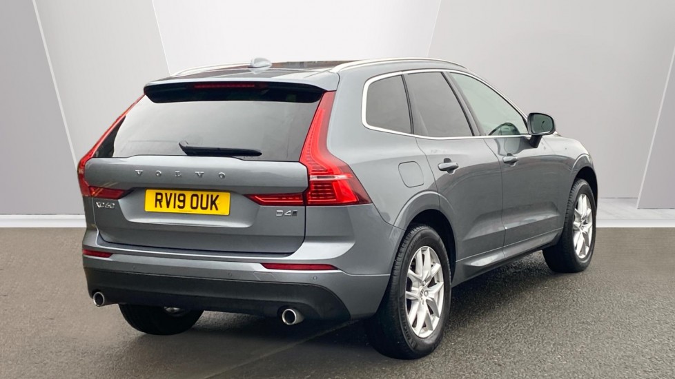 Used Volvo XC60 2019 for sale - 77082618: Photo 2