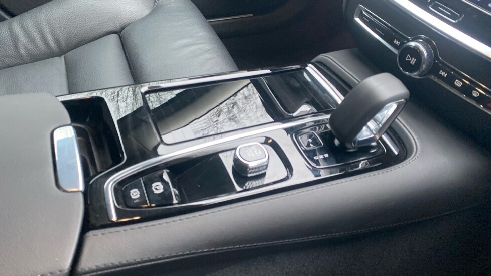 Used Volvo V60 2025 for sale - 77293441: Photo 38