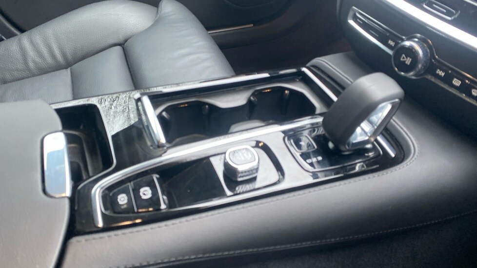 Used Volvo V60 2025 for sale - 77293441: Photo 39