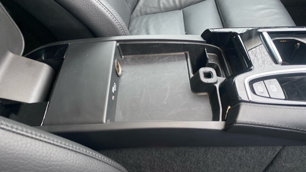 Used Volvo V60 2025 for sale - 77293441: Photo 41