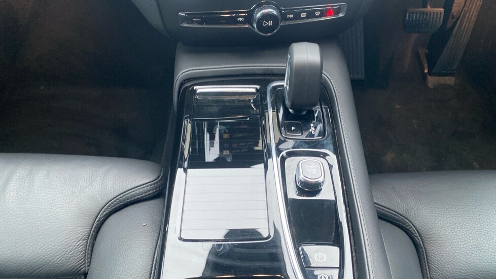 Used Volvo V60 2025 for sale - 77293441: Photo 47