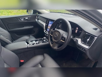 Used Volvo V60 2025 for sale - 77293441: Photo