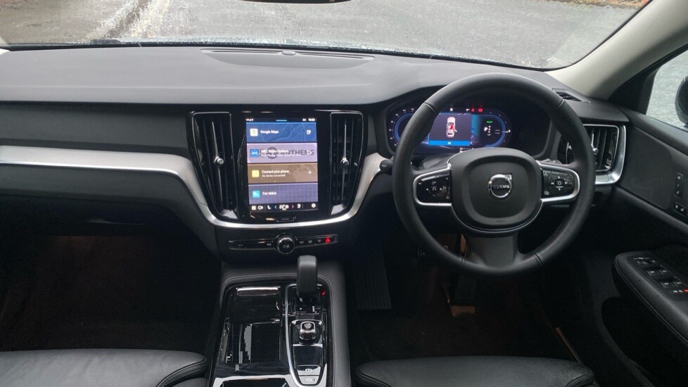 Used Volvo V60 2025 for sale - 77293441: Photo 5