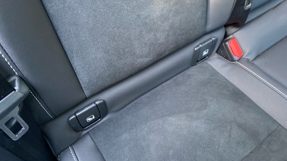 Used Volvo XC40 2025 for sale - 77890039: Photo 20