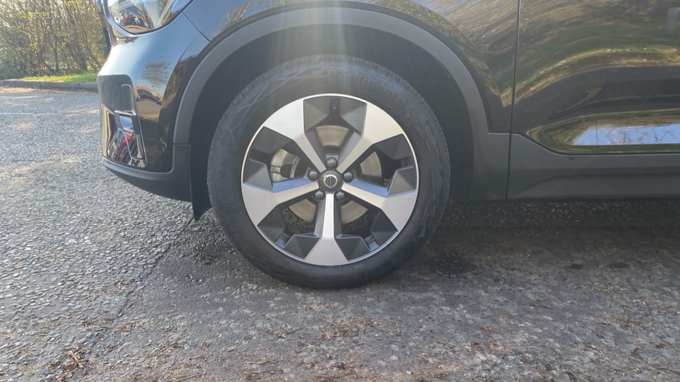 Used Volvo XC40 2025 for sale - 77890039: Photo 25