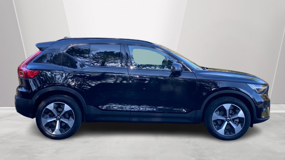 Used Volvo XC40 2025 for sale - 77890039: Photo 3