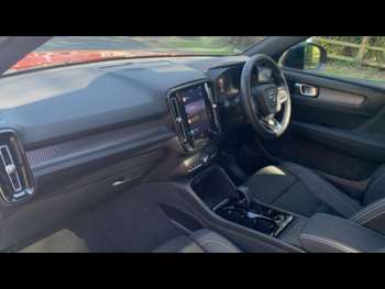 Used Volvo XC40 2022 for sale - 74250852: Photo