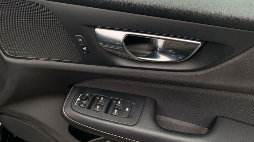 Used Volvo S60 2021 for sale - 76804005: Photo 24