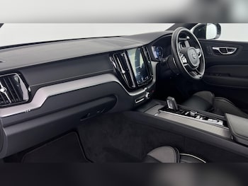 Used Volvo XC60 2020 for sale - 78533234: Photo