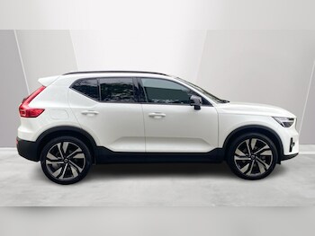 Used Volvo XC40 2025 for sale - 77810265: Photo