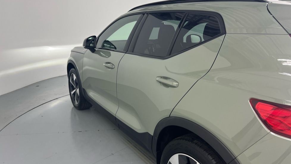 Used Volvo XC40 2024 for sale - 76834791: Photo 69