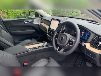 Used Volvo XC60 2025 for sale - 78133621: Photo