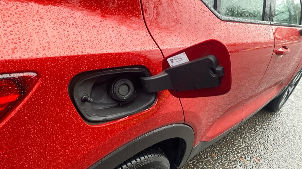 Used Volvo XC40 2023 for sale - 77210256: Photo 29