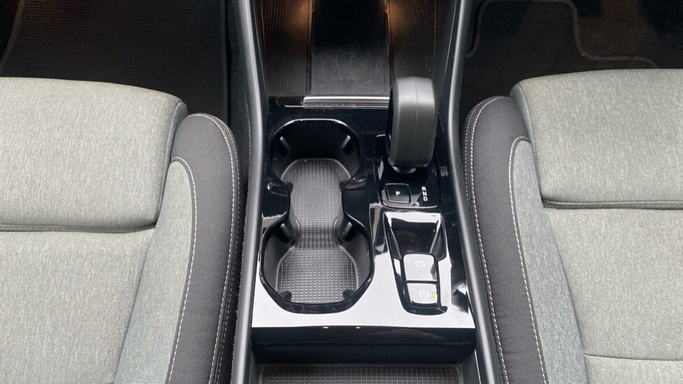 Used Volvo XC40 2023 for sale - 77210256: Photo 31