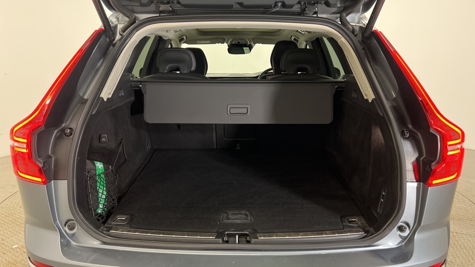 Used Volvo XC60 2021 for sale - 76635766: Photo 17