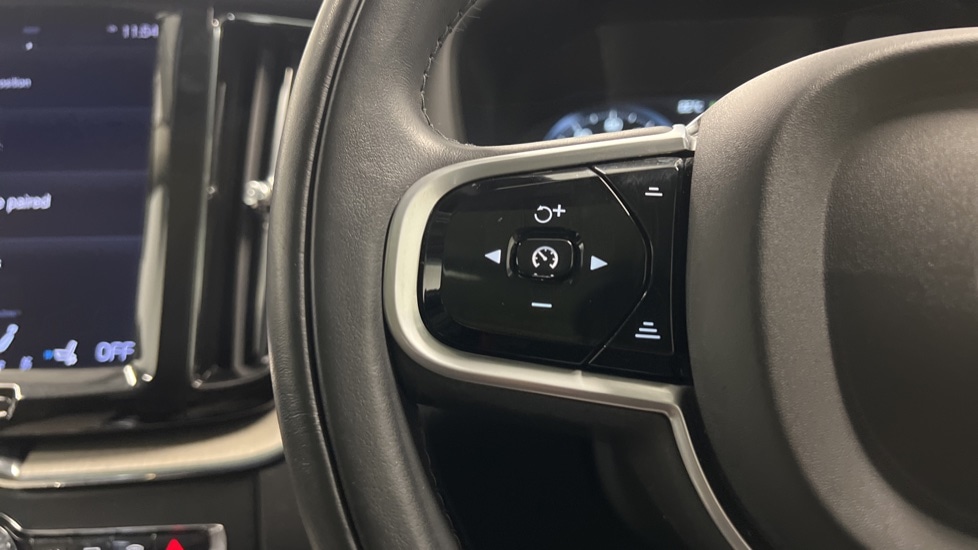 Used Volvo XC60 2021 for sale - 76635766: Photo 18