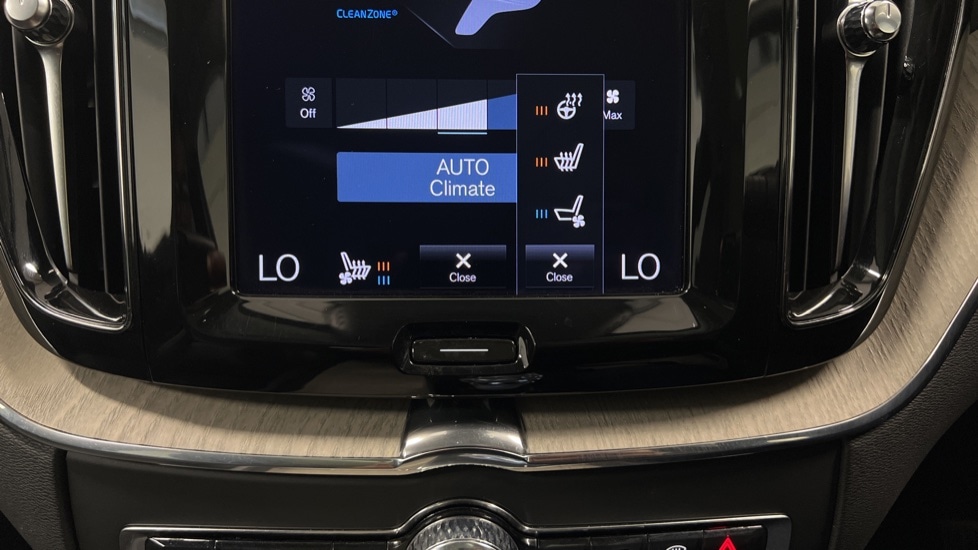 Used Volvo XC60 2021 for sale - 76635766: Photo 27