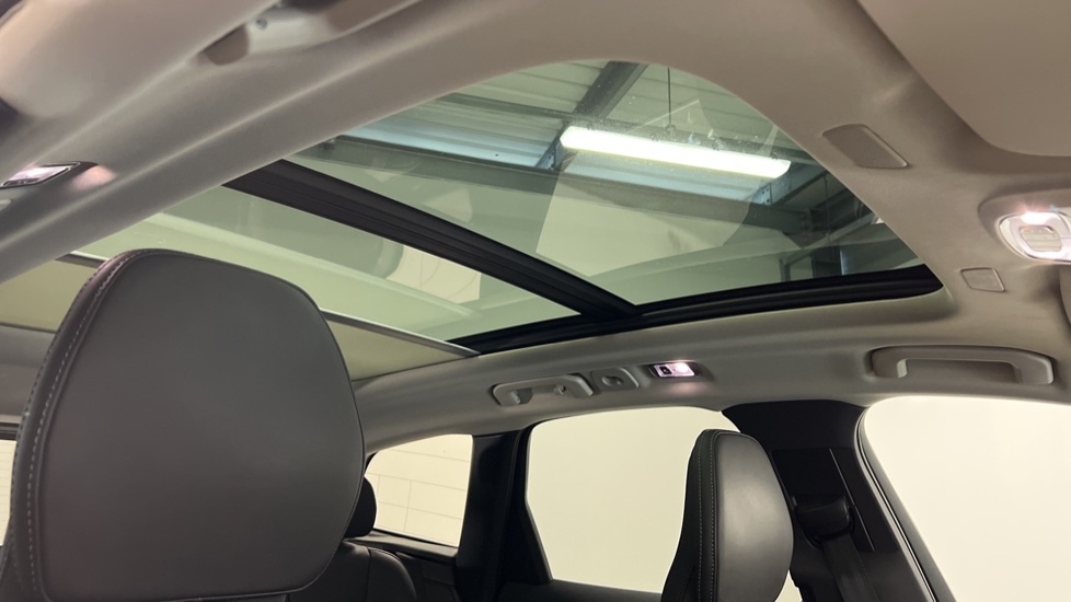 Used Volvo XC60 2021 for sale - 76635766: Photo 47