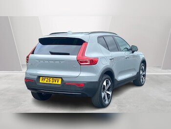 Used Volvo XC40 2025 for sale - 78757358: Photo