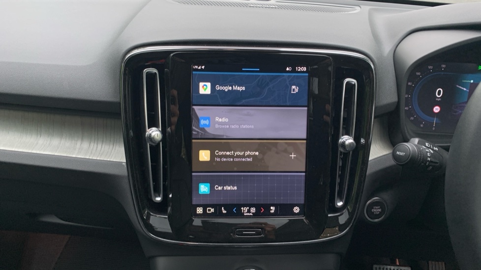 Used Volvo XC40 2024 for sale - 76195943: Photo 12