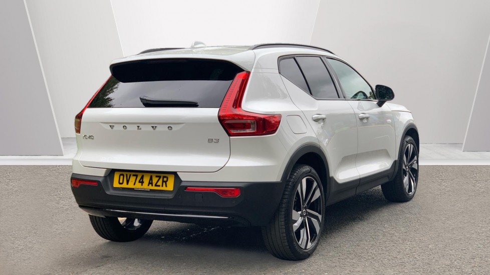 Used Volvo XC40 2024 for sale - 76195943: Photo 2