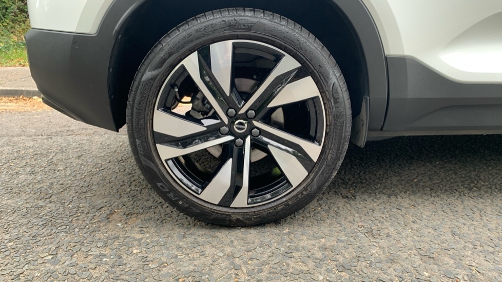 Used Volvo XC40 2024 for sale - 76195943: Photo 21