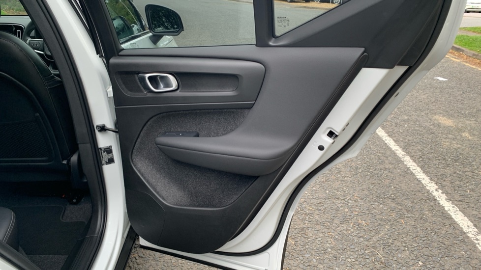 Used Volvo XC40 2024 for sale - 76195943: Photo 22