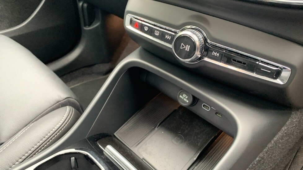 Used Volvo XC40 2024 for sale - 76195943: Photo 36