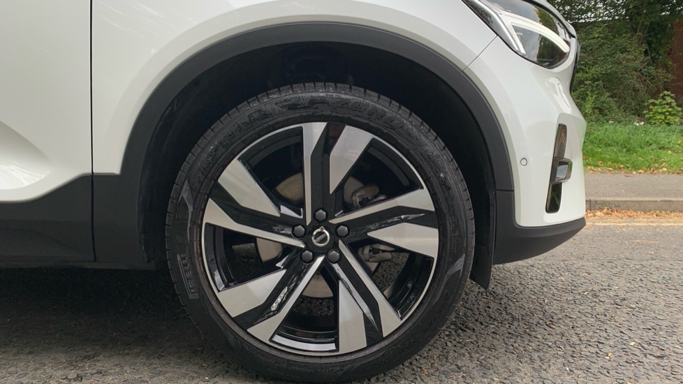 Used Volvo XC40 2024 for sale - 76195943: Photo 9