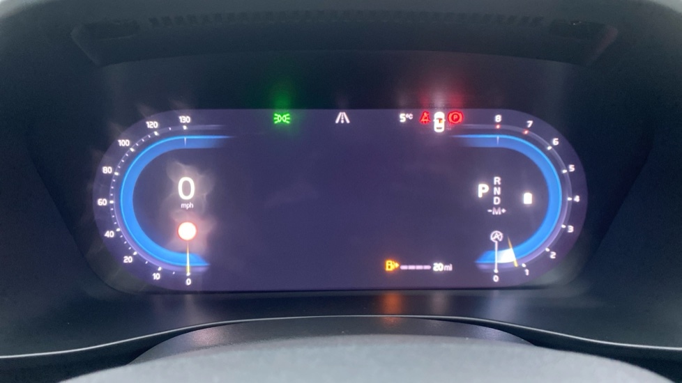 Used Volvo XC40 2023 for sale - 77157867: Photo 11