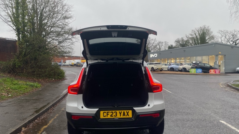 Used Volvo XC40 2023 for sale - 77157867: Photo 13