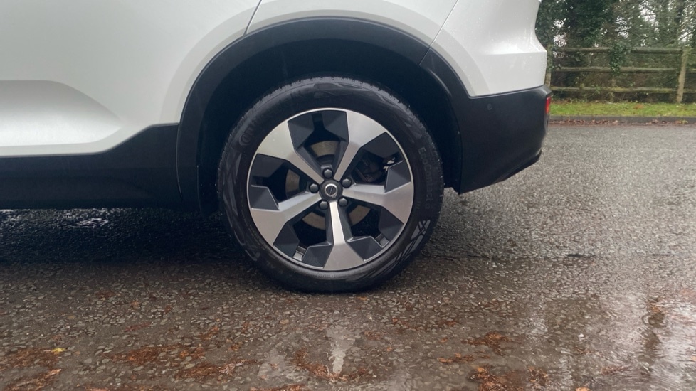 Used Volvo XC40 2023 for sale - 77157867: Photo 20