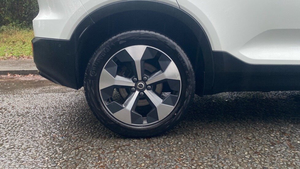 Used Volvo XC40 2023 for sale - 77157867: Photo 21