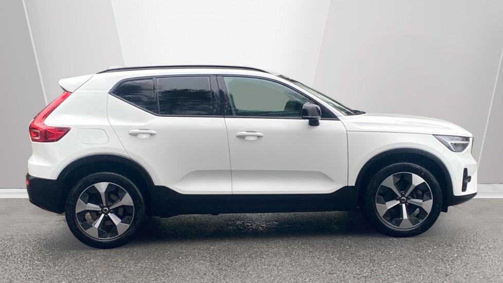 Used Volvo XC40 2023 for sale - 77157867: Photo 3