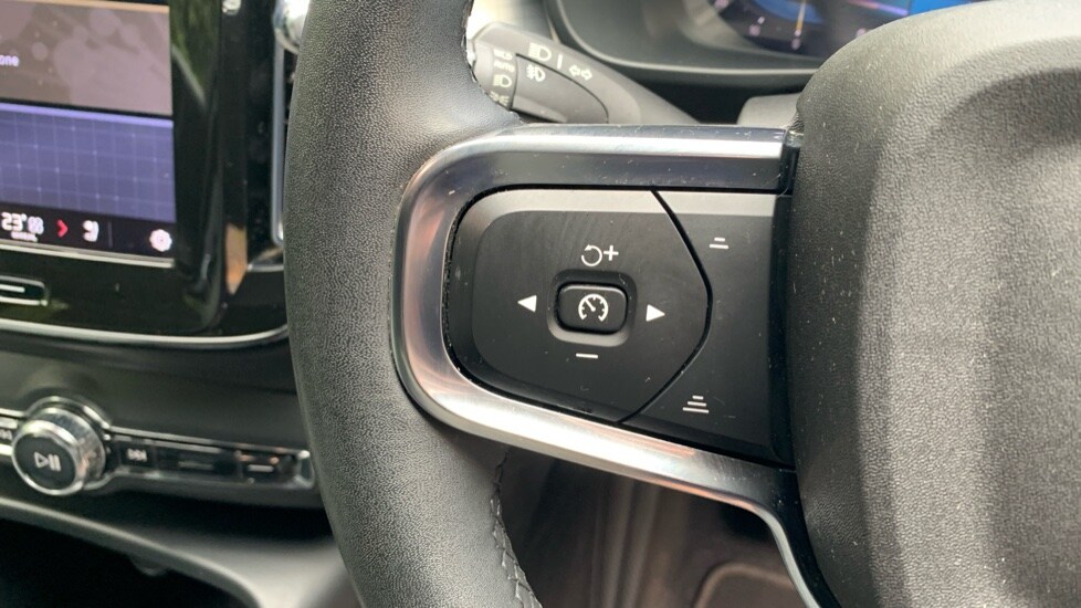 Used Volvo XC40 2022 for sale - 75902218: Photo 18