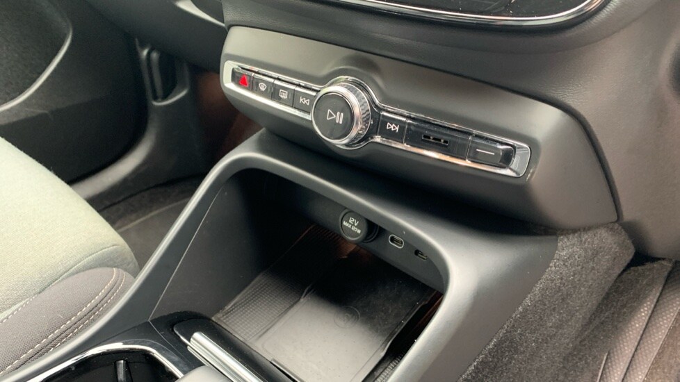 Used Volvo XC40 2022 for sale - 75902218: Photo 20