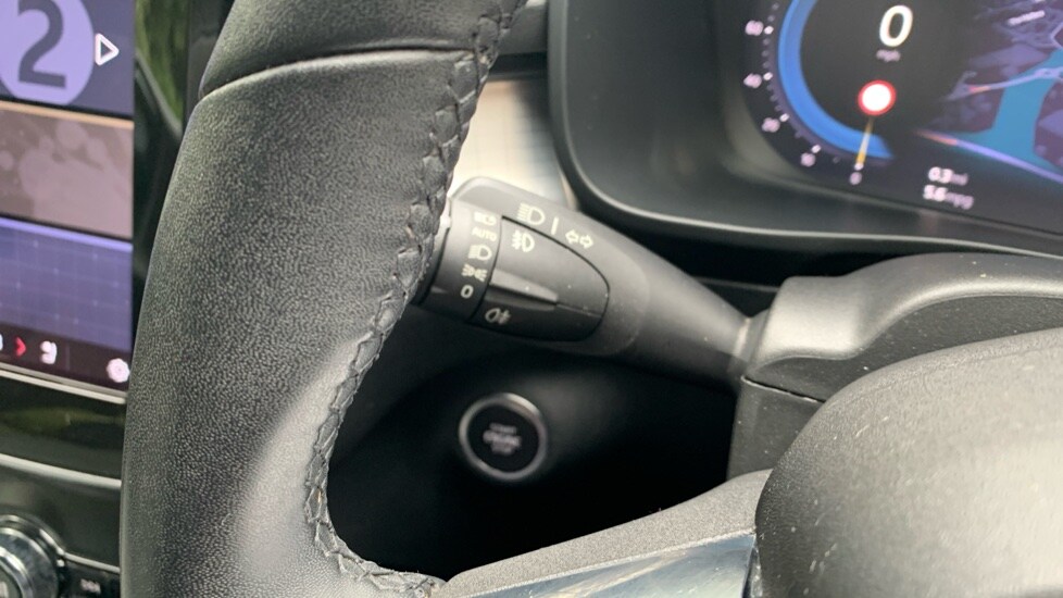 Used Volvo XC40 2022 for sale - 75902218: Photo 40