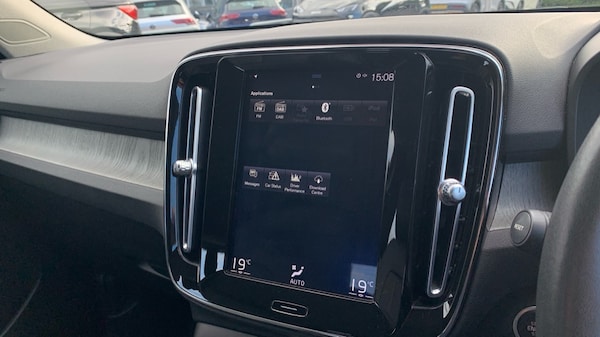 Used Volvo XC40 2020 for sale - 76229148: Photo 40