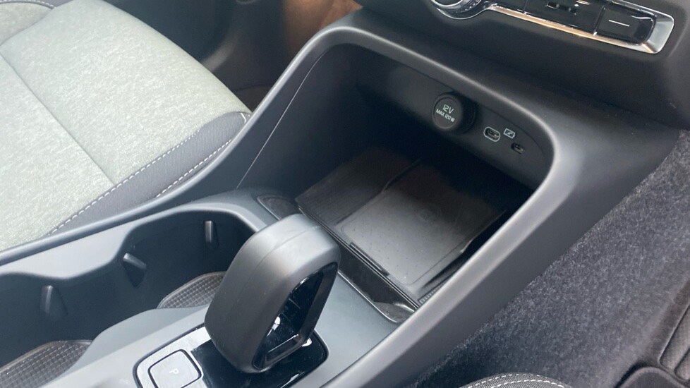 Used Volvo XC40 2024 for sale - 77519129: Photo 38