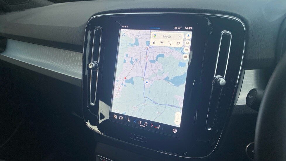 Used Volvo XC40 2024 for sale - 77519129: Photo 40