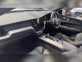 Used Volvo XC60 2021 for sale - 79485000: Photo
