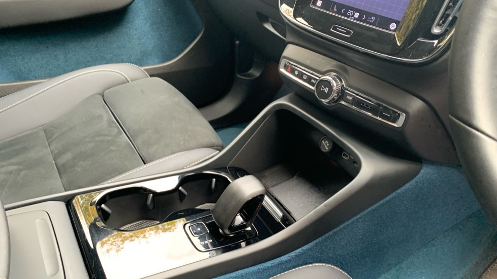 Used Volvo XC40 2022 for sale - 76563754: Photo 42