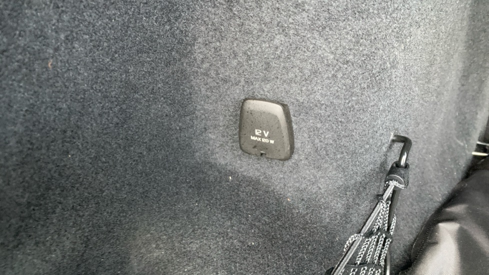 Used Volvo XC60 2021 for sale - 77055676: Photo 16