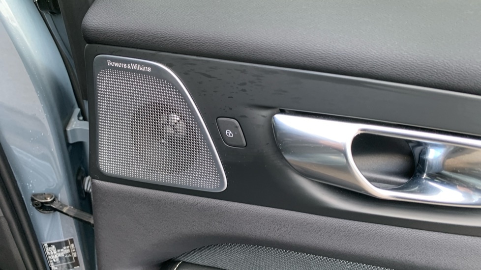 Used Volvo XC60 2021 for sale - 77055676: Photo 31