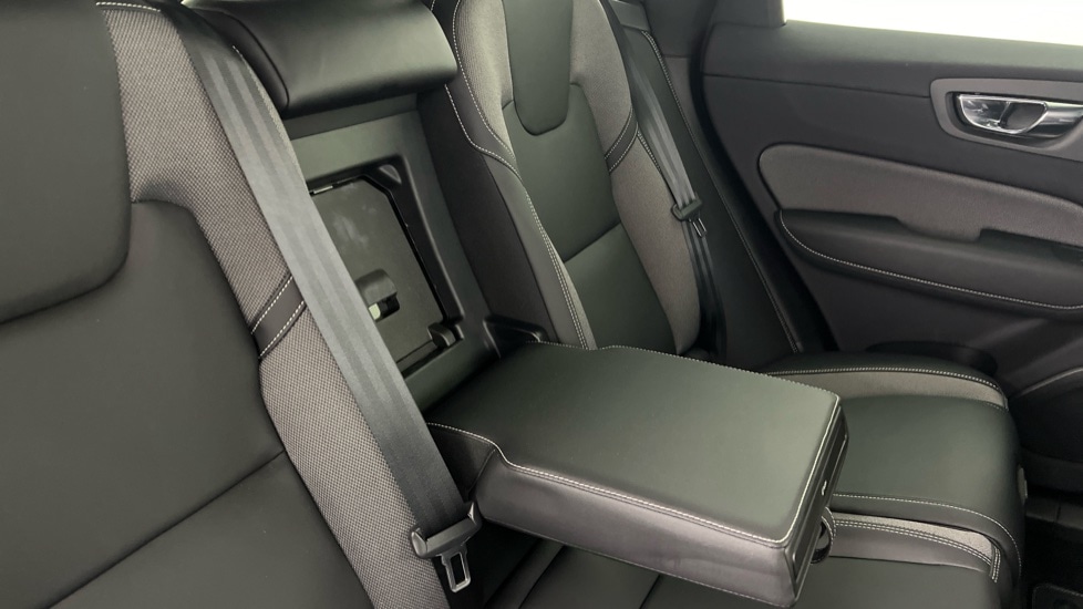 Used Volvo XC60 2021 for sale - 77055676: Photo 43